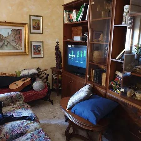 Eleonora *